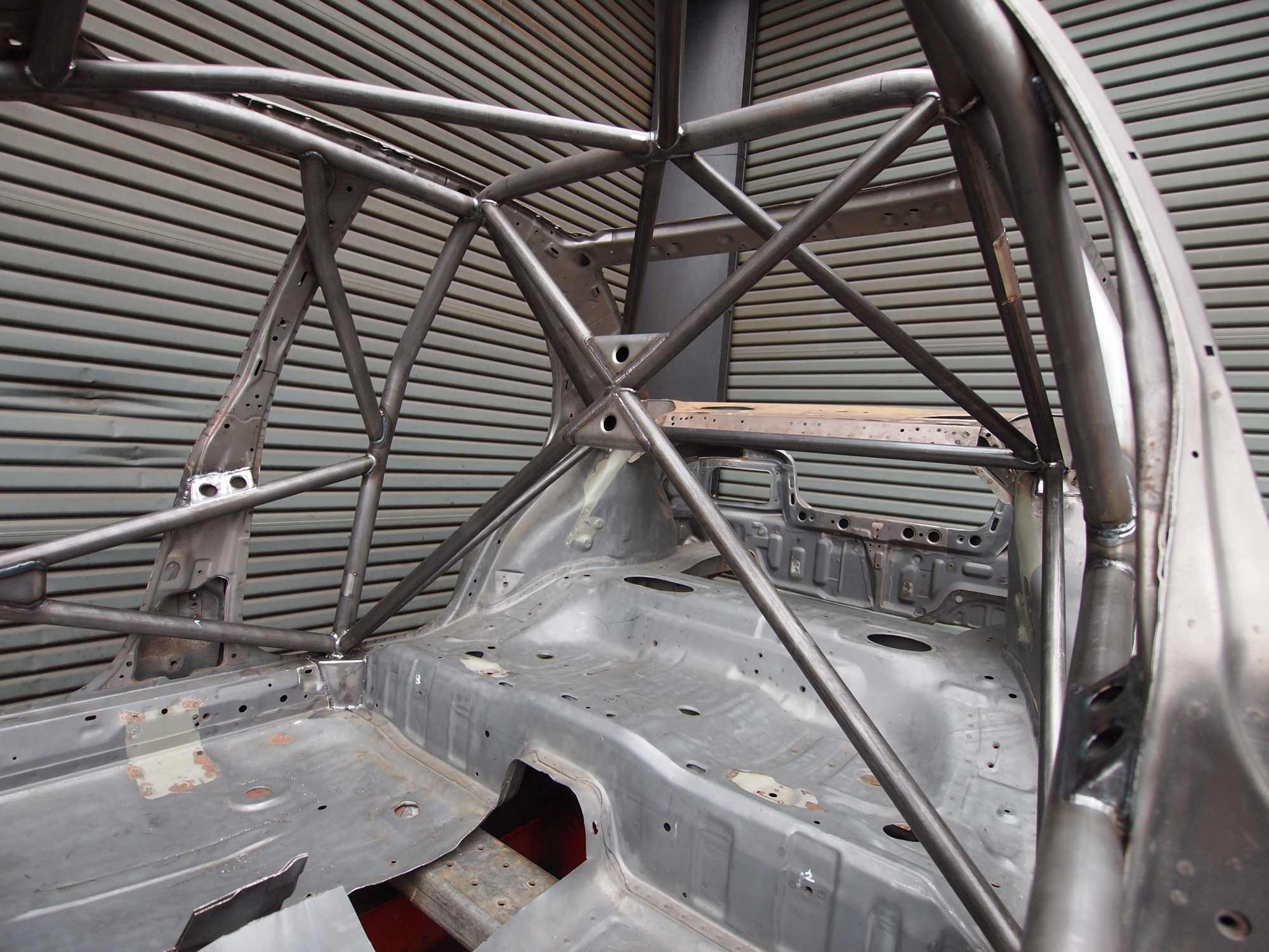 Custom Cages Subaru Impreza GC8 Optima 2/4 Door International Multipoint T45 Weld-in Roll Cage - Image 3