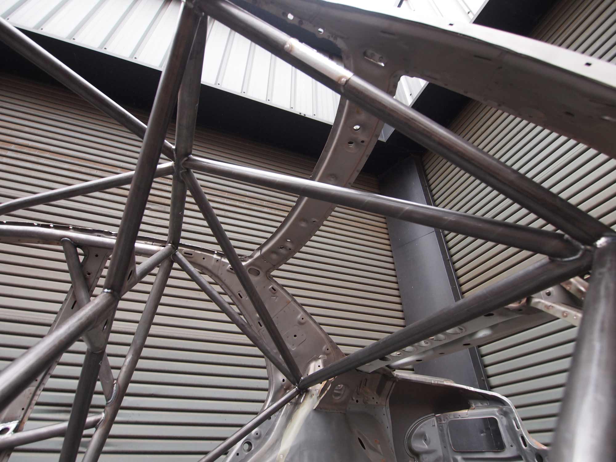 Custom Cages Subaru Impreza GC8 Optima 2/4 Door International Multipoint T45 Weld-in Roll Cage - Image 4