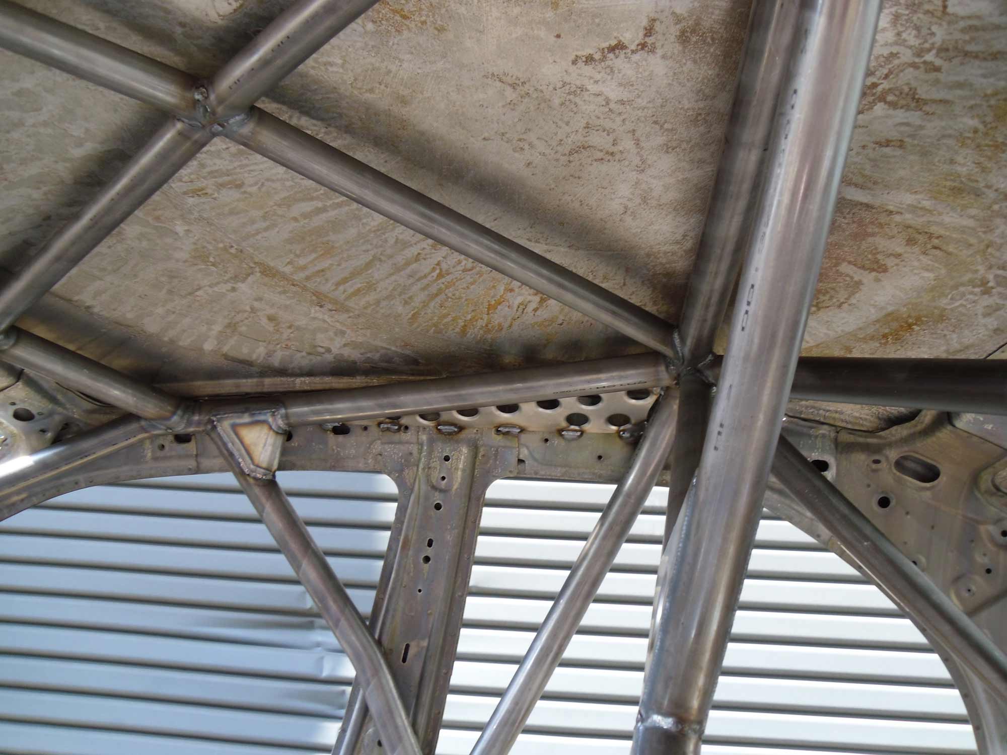 Custom Cages Subaru Impreza GDB Step 3 International Multipoint T45 Weld-in Roll Cage - Image 9