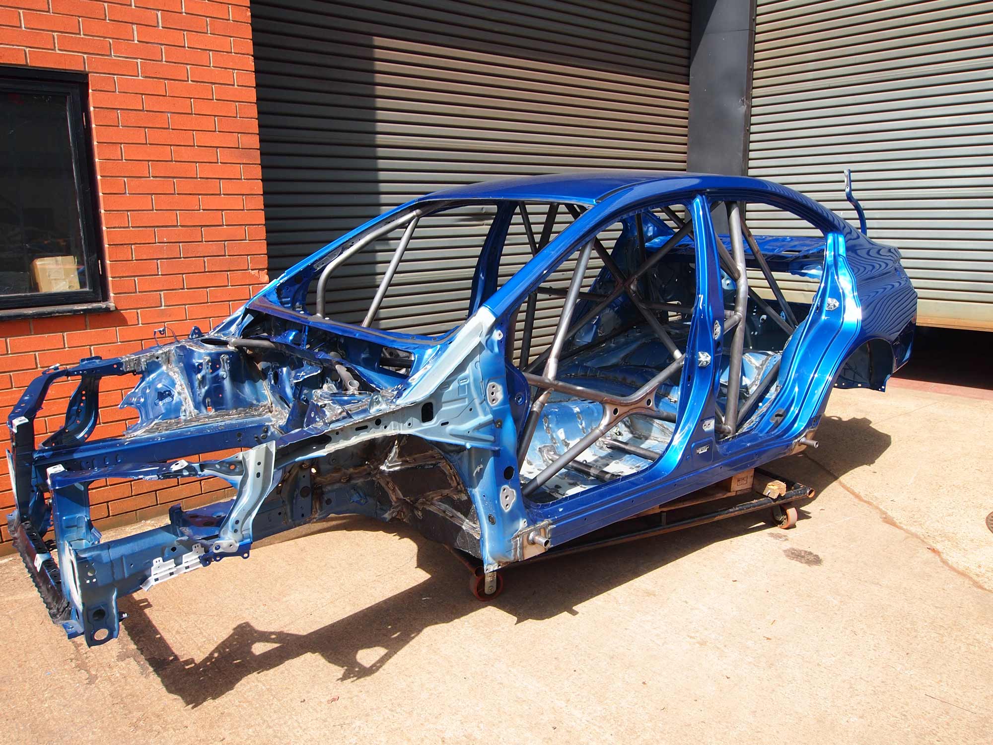 Custom Cages Subaru Impreza VAB/VAF  International Mulitpoint T45 Weld-in Roll Cage - Image 3