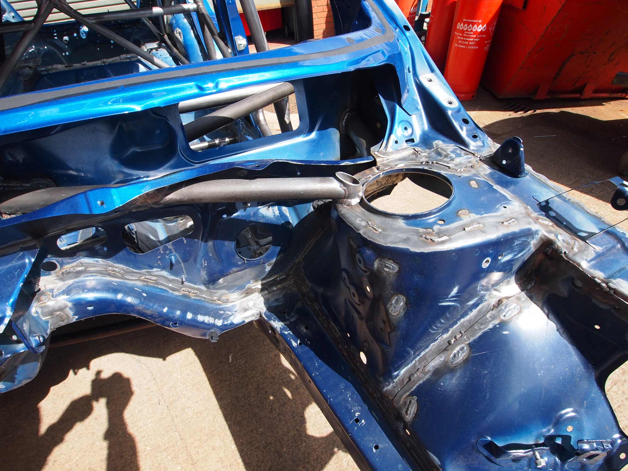 Custom Cages Subaru Impreza VAB/VAF  International Mulitpoint T45 Weld-in Roll Cage - Image 5