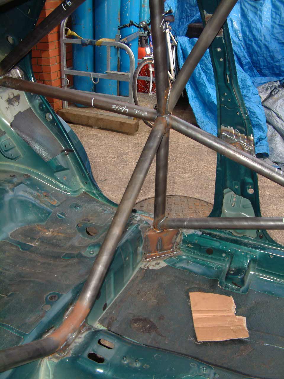 Custom Cages Subaru Impreza GC8 4 Door International Multipoint T45 Weld-in Roll Cage - Image 5