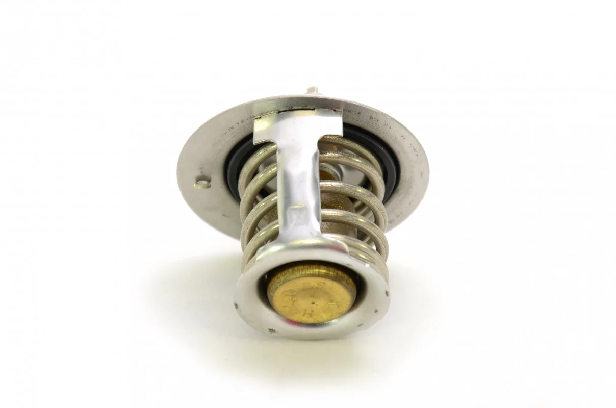 Genuine Subaru Thermostat - Image 2