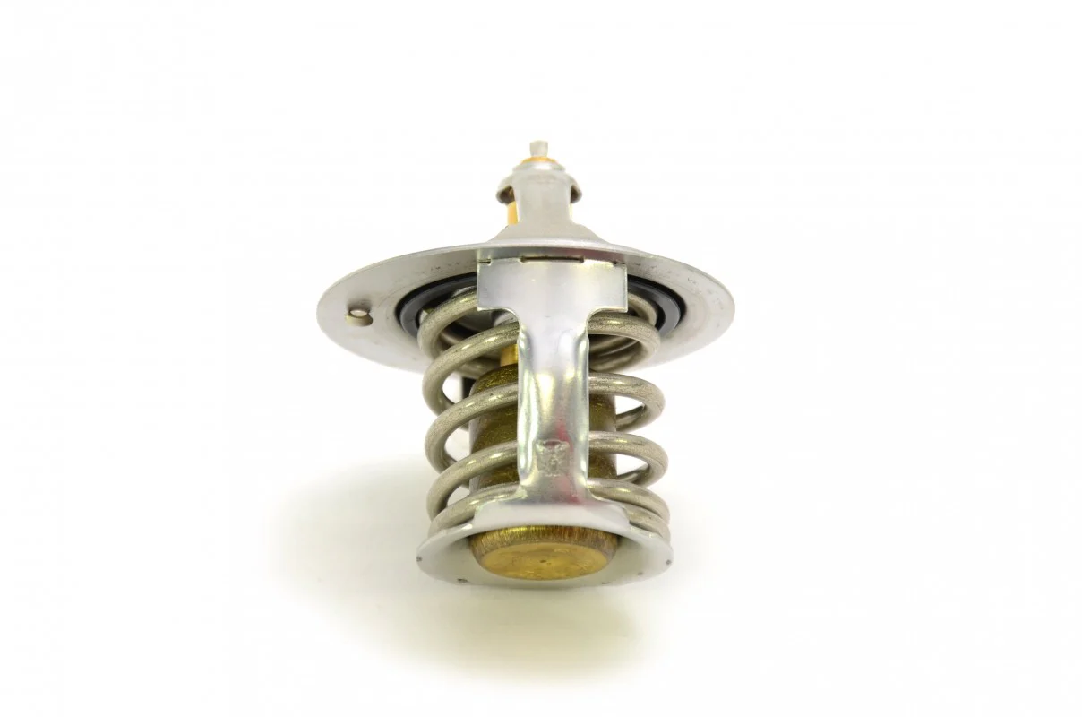 Genuine Subaru Thermostat - Image 3
