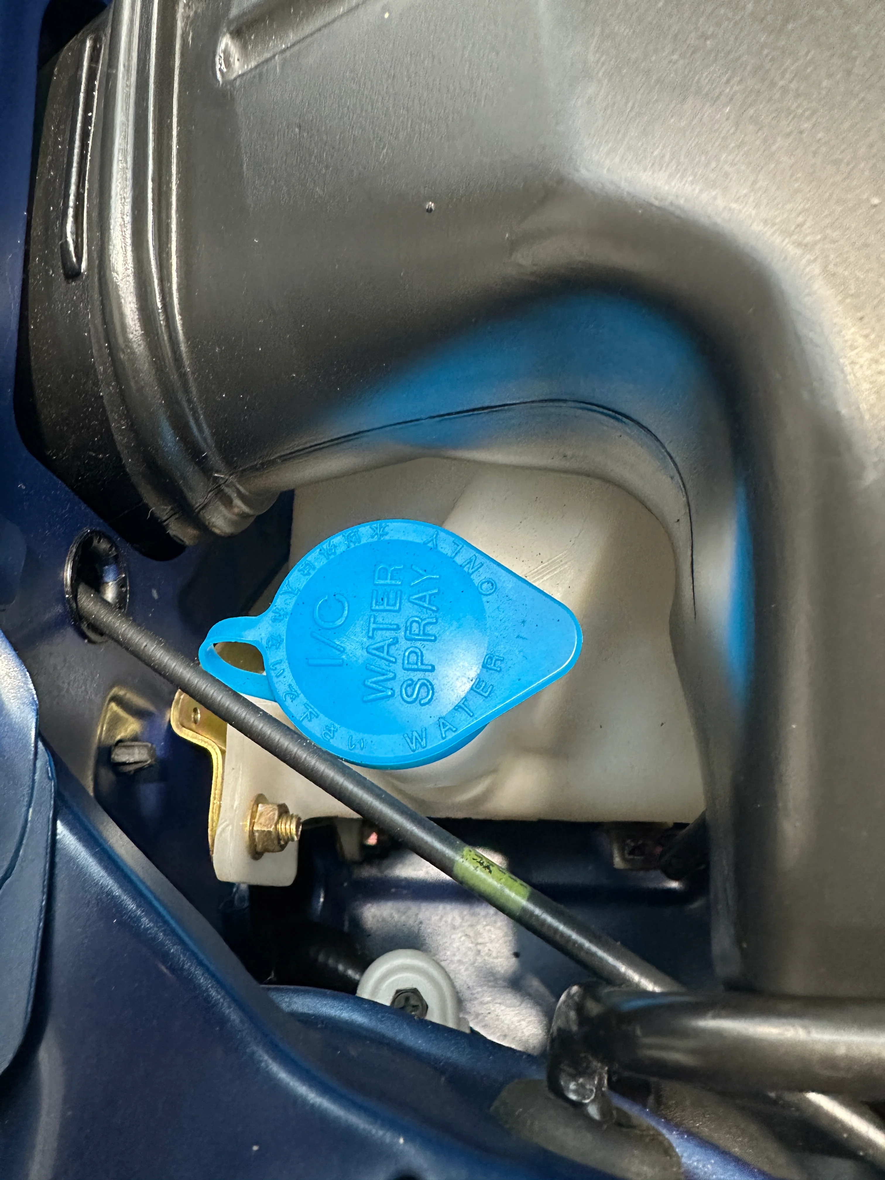 RCM Subaru Impreza Intercooler Spray Bottle Lid GC8 1996-2000 - Image 3