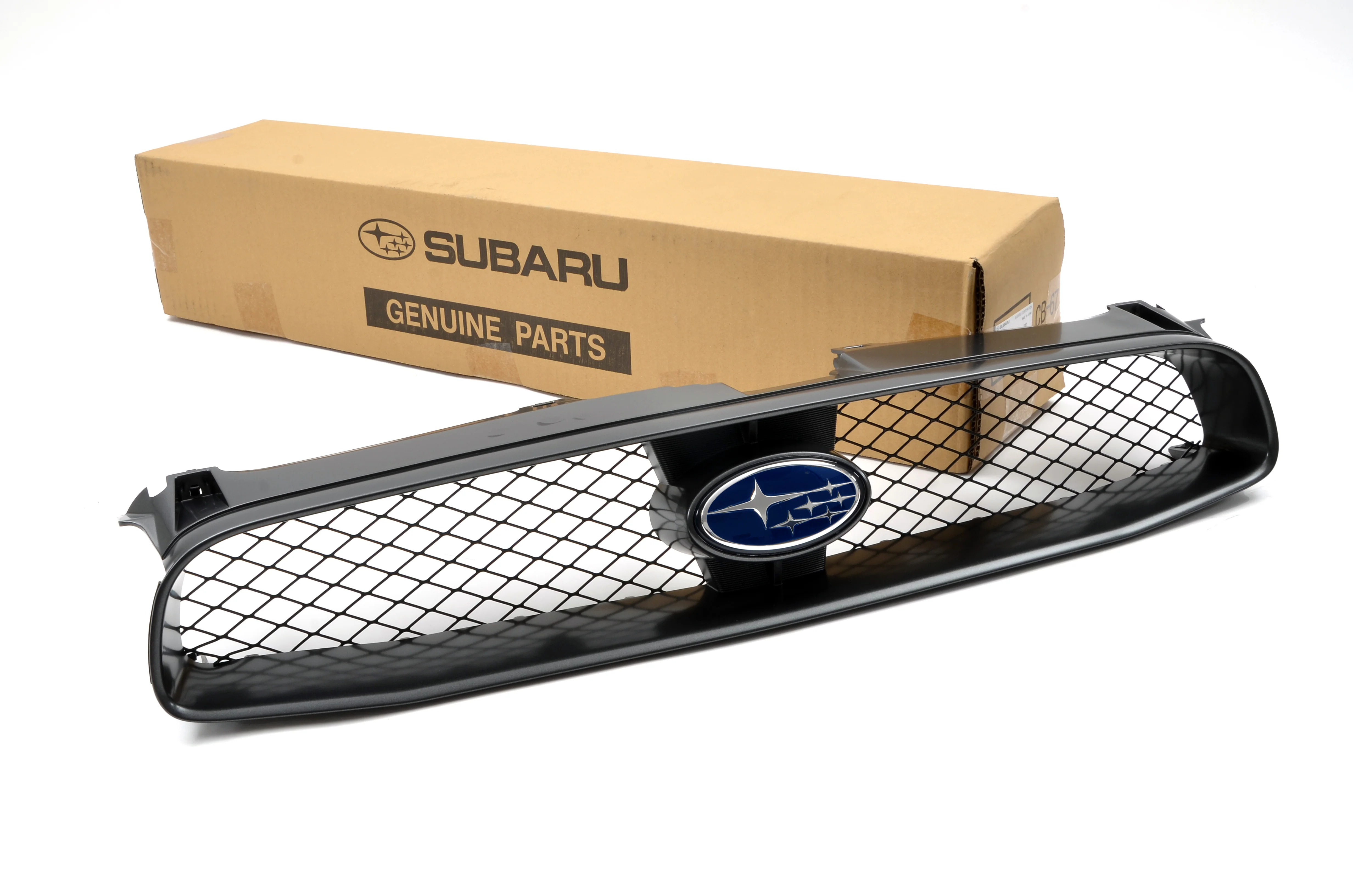 Subaru Impreza Front Grille Assembly 2003-2005 - Image 3
